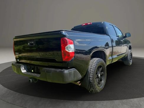 Used 2018 Toyota Tundra SR AWD/4WD image 3