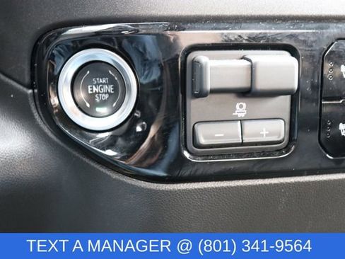 Used 2025 GMC Sierra 1500 SLT image 27