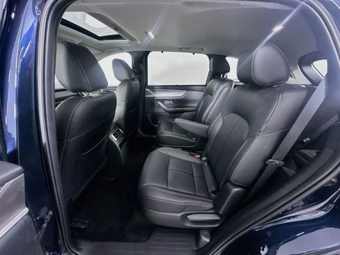 Used 2025 MAZDA CX-90 3.3 Turbo w/ Preferred Package AWD/4WD image 29