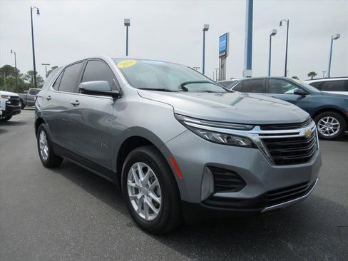 Certified 2024 Chevrolet Equinox LT image 3