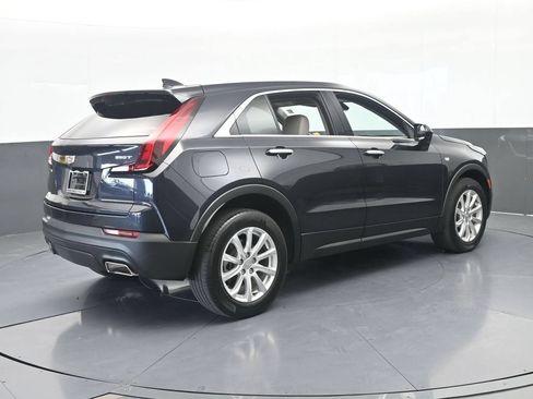 Used 2023 Cadillac XT4 Luxury FWD image 6