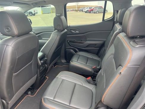 Used 2023 GMC Acadia AT4 w/ Technology Package image 9