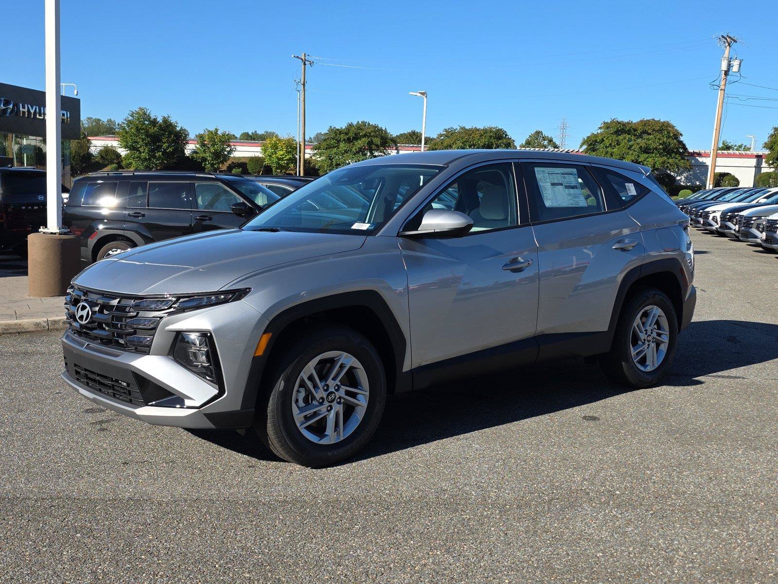 New 2026 Hyundai Tucson SE AWD/4WD image 2
