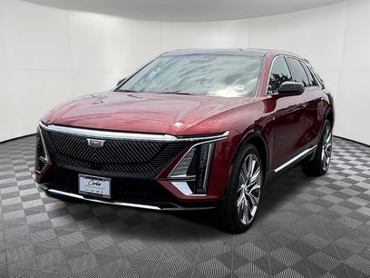 New 2025 Cadillac Lyriq Luxury