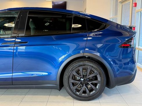 Used 2023 Tesla Model X AWD/4WD image 10