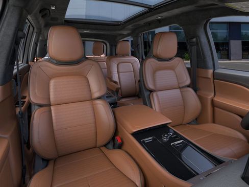 New 2026 Lincoln Aviator Black Label w/ Dynamic Handling Package image 10