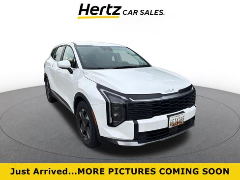 Used 2026 Kia Sportage LX FWD image 1