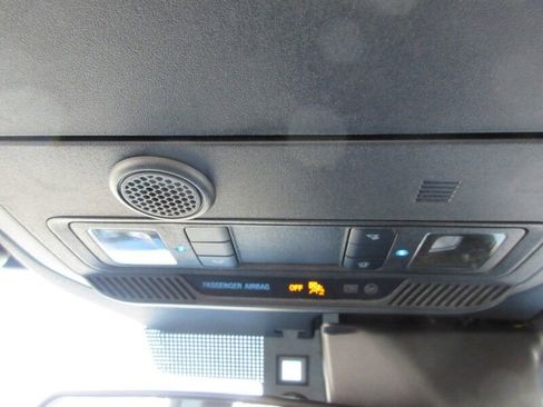 New 2025 Ford Bronco 4-Door image 28