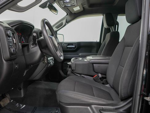 Used 2020 Chevrolet Silverado 1500 Custom w/ Custom Value Package image 19