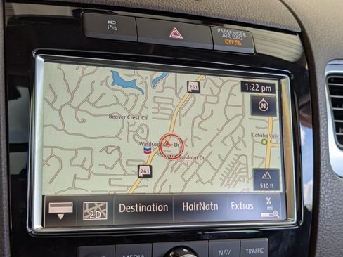 Used 2014 Volkswagen Touareg Executive AWD/4WD image 30