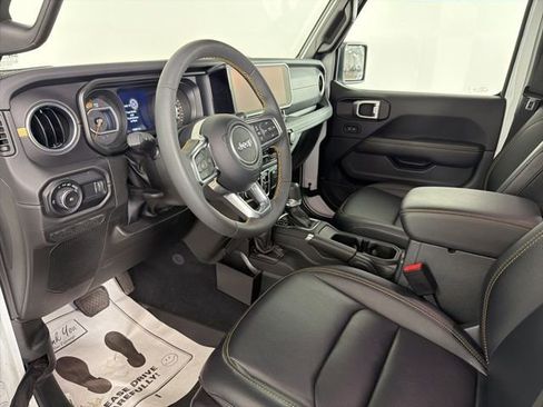 Used 2024 Jeep Wrangler Sahara w/ Safety Group image 10