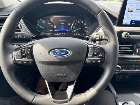 Used 2023 Ford Escape ST-Line Select w/ Tech Pack #2 AWD/4WD image 23