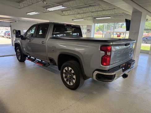Used 2024 Chevrolet Silverado 2500 LT w/ All Star Edition AWD/4WD image 7