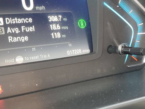 Used 2023 Honda Odyssey Elite image 11