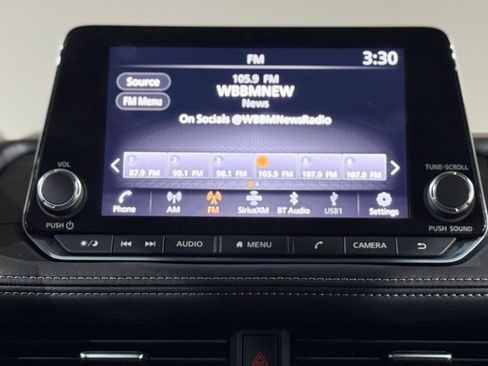 Used 2023 Nissan Rogue SV w/ SV Premium B Package image 73