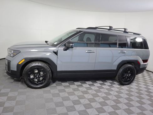 Used 2025 Hyundai Santa Fe XRT image 8