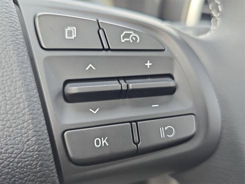 New 2026 Hyundai Venue SEL image 17