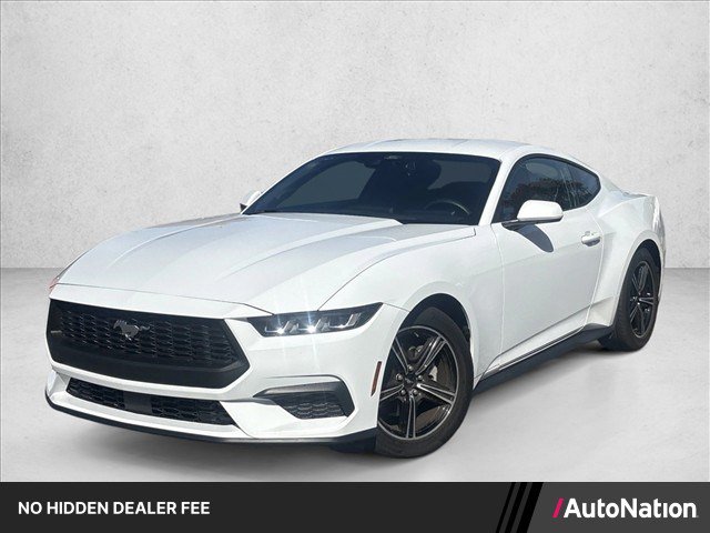 Used 2025 Ford Mustang Coupe RWD image 1