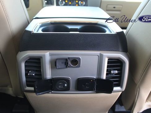 Used 2020 Ford F250 Lariat w/ Lariat Ultimate Package AWD/4WD image 15