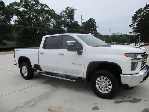 Used 2021 Chevrolet Silverado 2500 LTZ AWD/4WD image 25