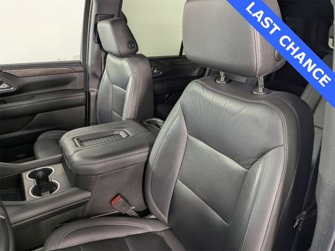 Used 2021 Chevrolet Tahoe Z71 image 11