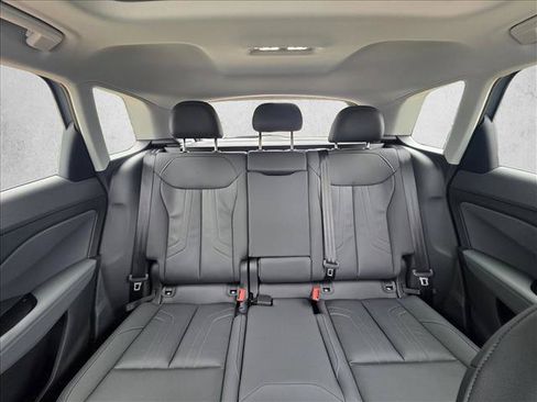 New 2026 Audi Q3 quattro 2.0T AWD/4WD image 15