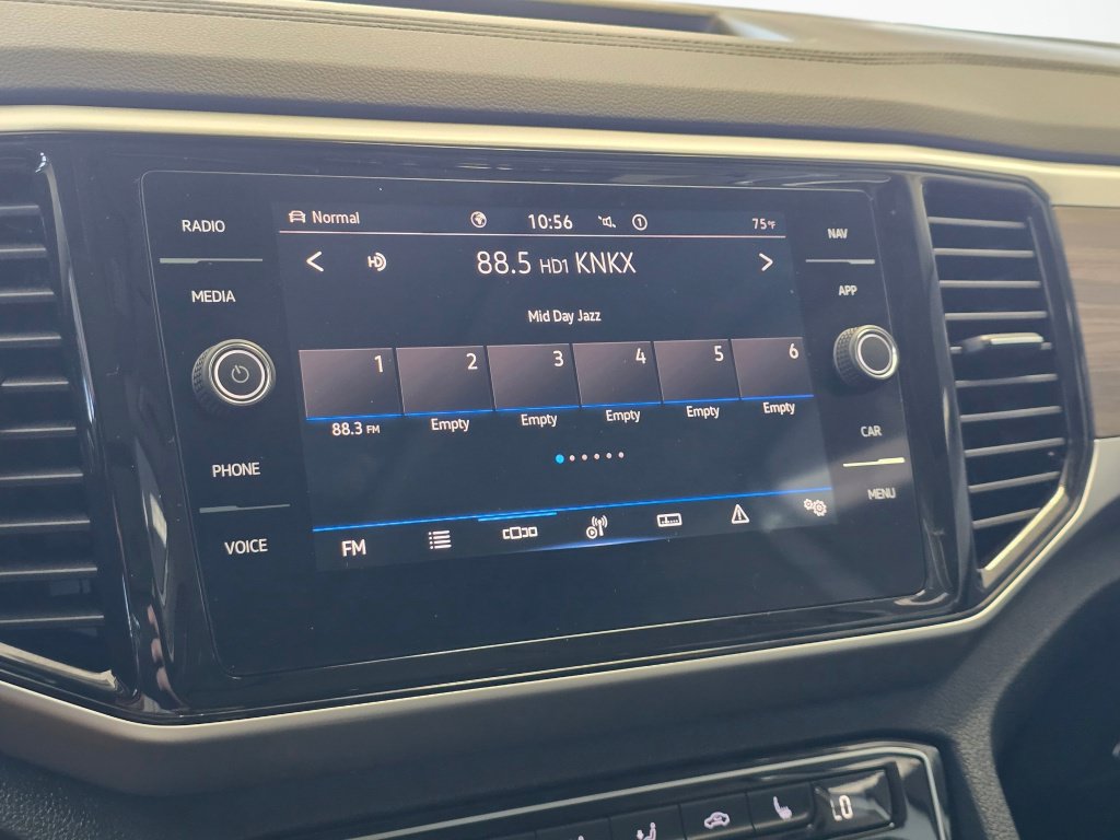 Used 2023 Volkswagen Atlas SEL AWD/4WD image 27