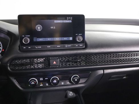 Used 2025 Honda HR-V LX image 39