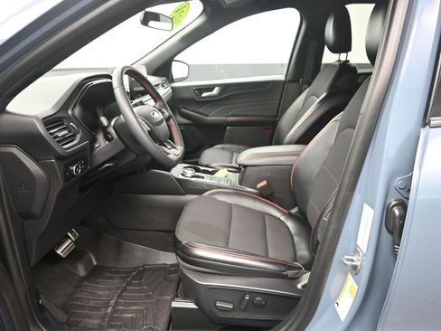 Used 2024 Ford Escape ST-Line Select w/ Class II Trailer Tow Package image 14