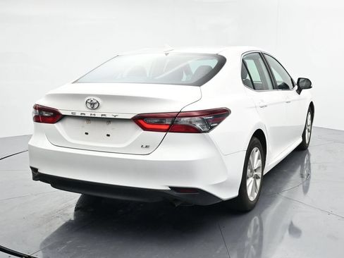 Used 2024 Toyota Camry LE FWD image 6