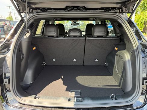 New 2026 Jeep Compass Latitude AWD/4WD image 17