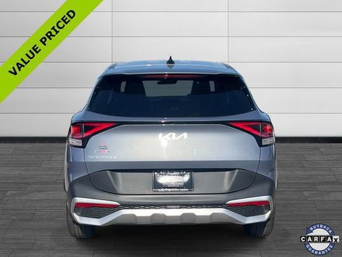 Used 2024 Kia Sportage EX FWD image 4