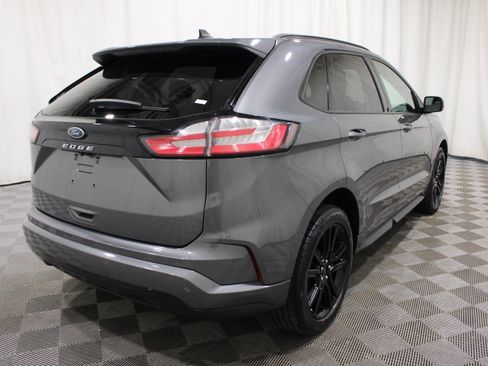 Used 2022 Ford Edge ST-Line AWD/4WD image 30