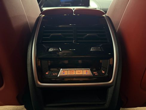 Used 2023 BMW XM image 15