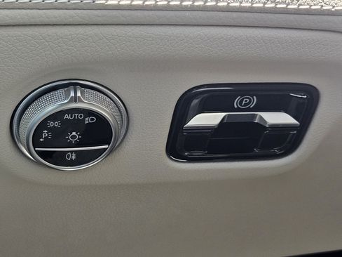 Certified 2022 Mercedes-Benz EQS 450+ Sedan image 12