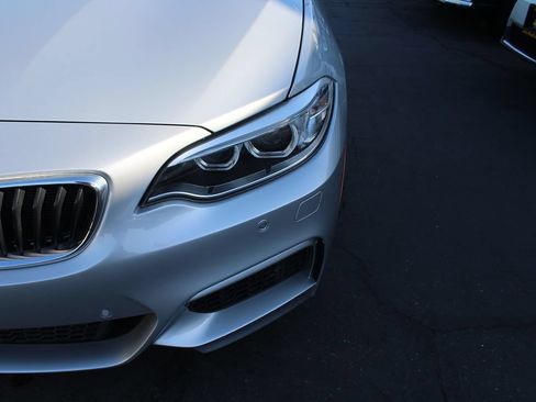 Used 2016 BMW M235i Coupe RWD image 10