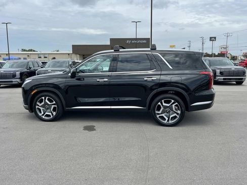 Used 2023 Hyundai Palisade SEL w/ Premium Package FWD image 8