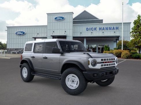 New 2026 Ford Bronco Heritage Edition image 8