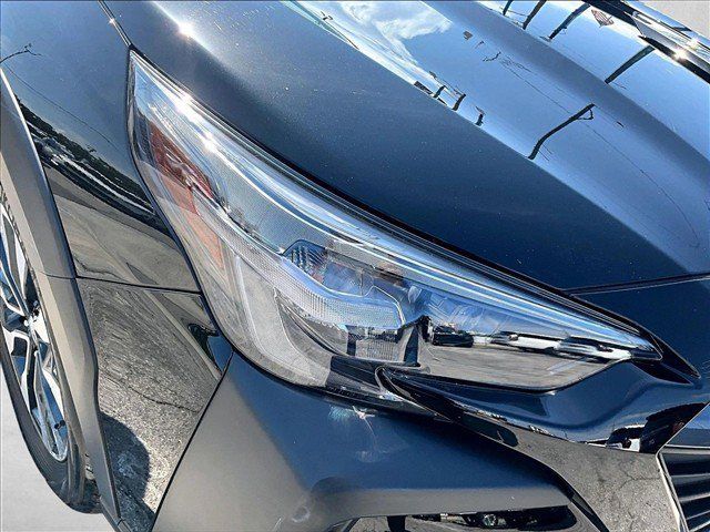 Used 2025 Subaru Outback Touring AWD/4WD image 29