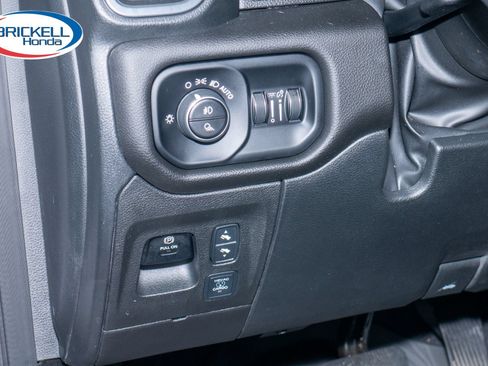 Used 2025 RAM 1500 Big Horn AWD/4WD image 29
