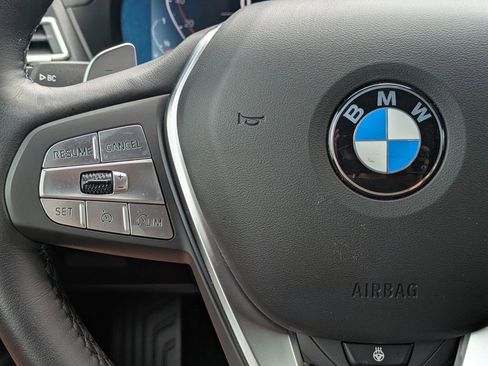 Used 2025 BMW X4 xDrive30i AWD/4WD image 15