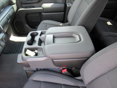 Used 2024 Chevrolet Silverado 2500 Custom w/ Custom Convenience Package RWD image 20