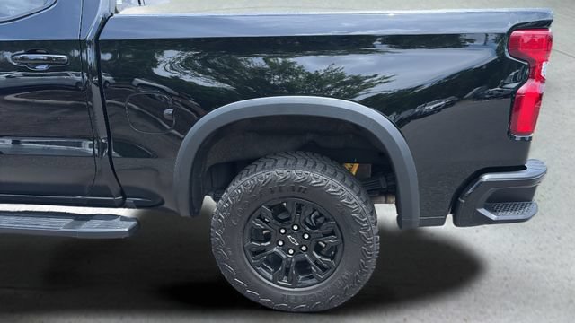 Used 2025 Chevrolet Silverado 1500 ZR2 w/ Technology Package AWD/4WD image 34