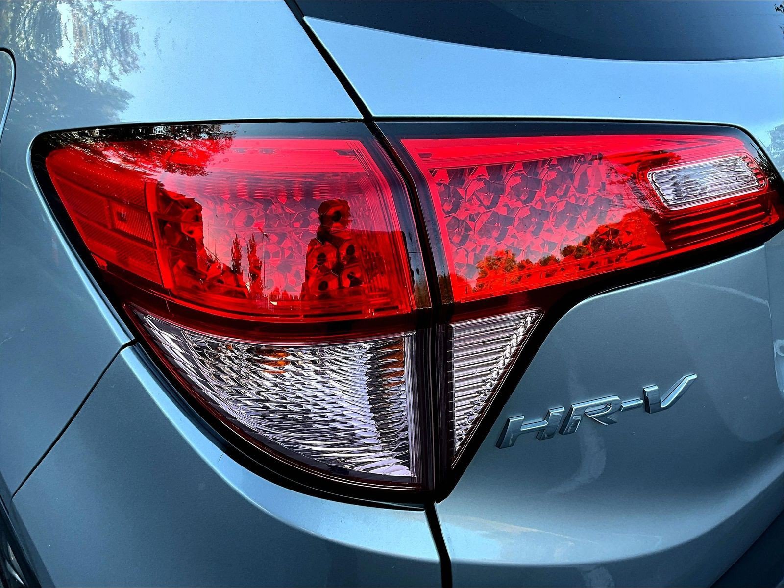 Used 2018 Honda HR-V EX image 23