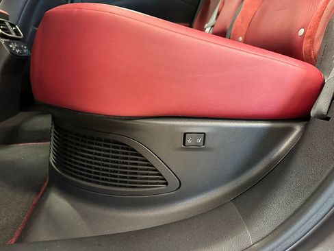 Used 2023 Lexus RX 500h F Sport image 36