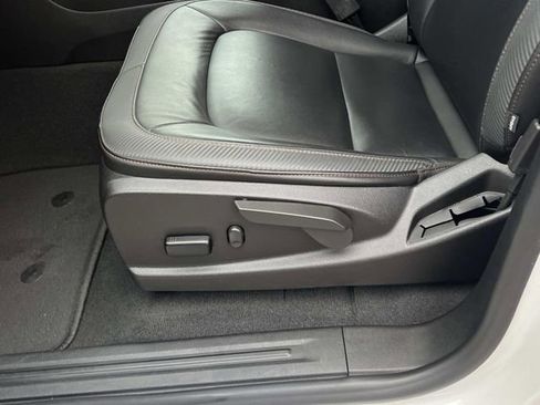 Used 2022 GMC Canyon AT4 w/ Trailering Package image 17