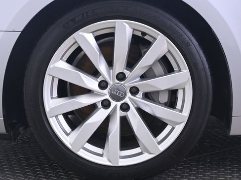 Used 2018 Audi A5 2.0T Premium w/ Convenience Package image 11