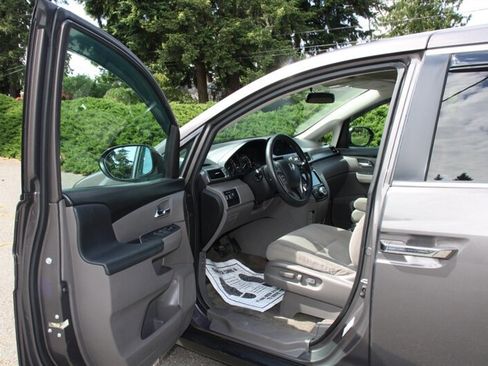 Used 2015 Honda Odyssey EX image 5