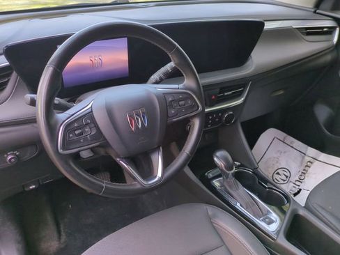 Used 2024 Buick Encore GX Preferred image 13