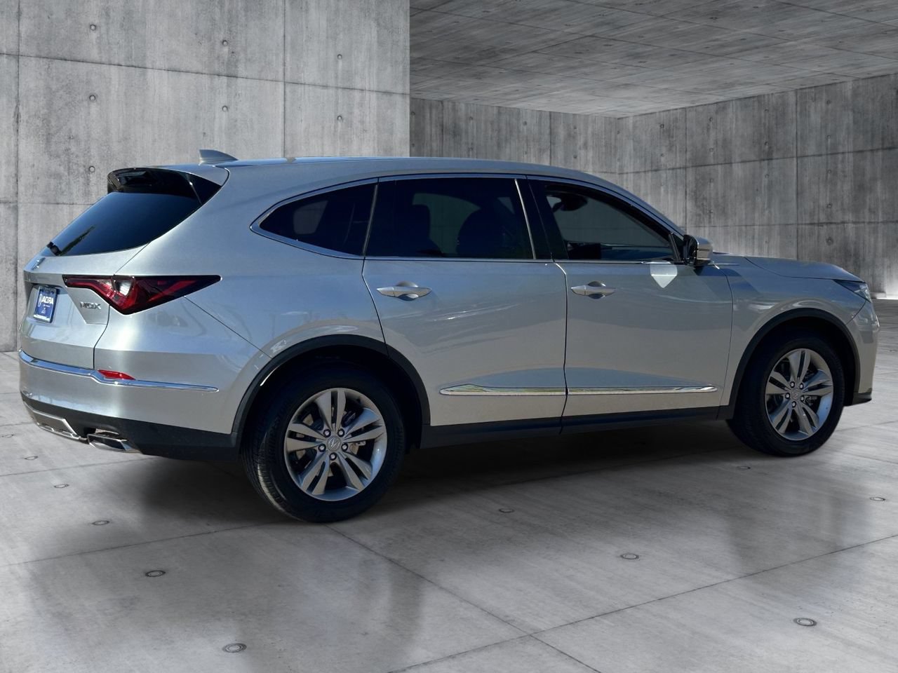 Certified 2026 Acura MDX FWD image 5